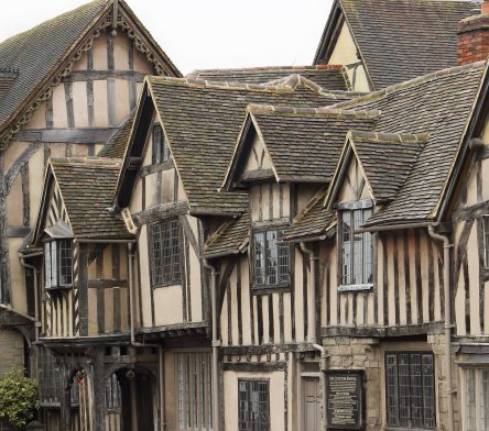 A view of the old houses in Warwick