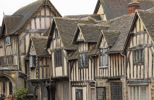 A view of the old houses in Warwick