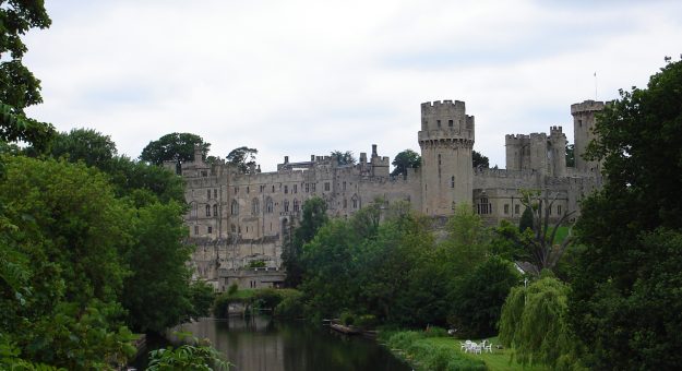 Warwick Castle with the river running past