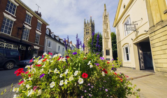 flowers in warwick town centre